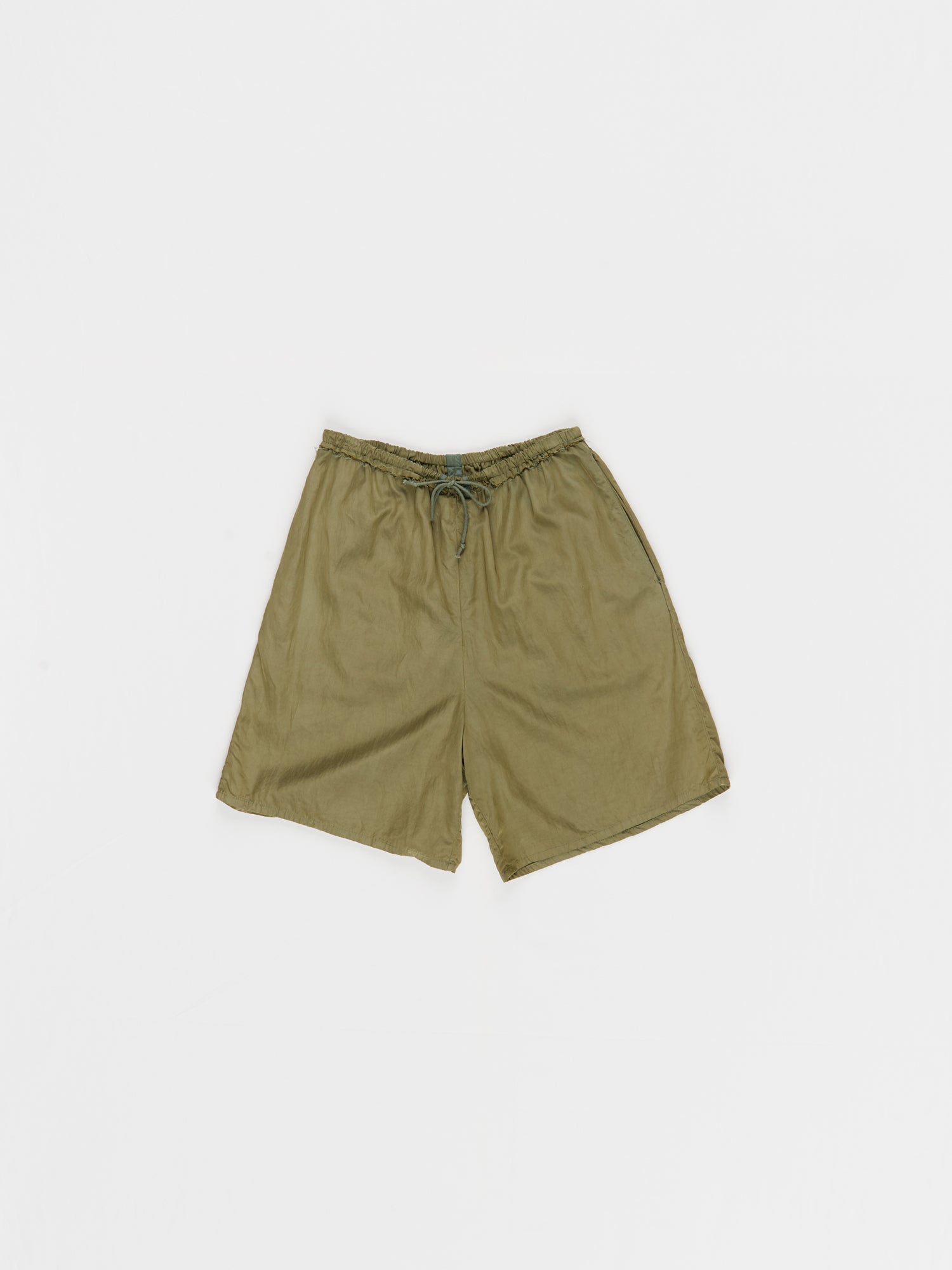 CF.23.13.02.04 KNEE SHORTS viscose sage green