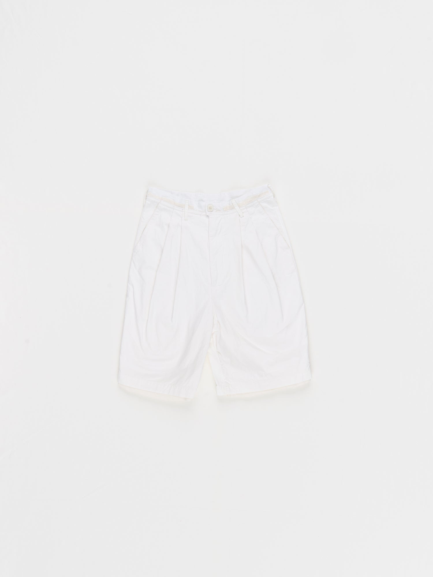 CF.23.13.04.03 SUIT PANTS SHORTS light canvas optical white